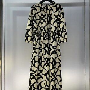 geometric pattern printed round neck long sleeve dress!